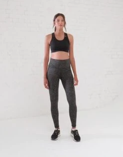 Seraphine Legging Grossesse 7/8 Sport Imprimé – Kaki/Noir -Seraphine 1189040313 d69e224ca887151eea2487545e3b5e626c2c7a99459ecb721e434be817a4722d d 640