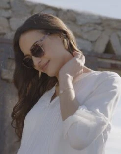 Seraphine Blouse Grossesse – Ivoire -Seraphine 1642811567 5920f78865e3f31cea6e57dd4dd3a7c3e15508f97cc714be6f2da8cadad4d56f d 640