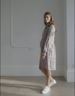 Seraphine Robe Blouse Grossesse Et Allaitement 2 en 1 19 Seraphine Robe Blouse Grossesse Et Allaitement 2 en 1 -Seraphine 1657147334 ead169c98c52d49154c752230428989bc6a9f9664529ae270b52a7c294f548f9 d 640