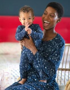 Seraphine Pyjamas Mama Et Mini En Coton – Bleu Marine -Seraphine Aurora NavyPrint V3 04