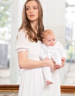 Seraphine Robe Grossesse Longue Plissée – Blanc -Seraphine Carolina White 04 V3