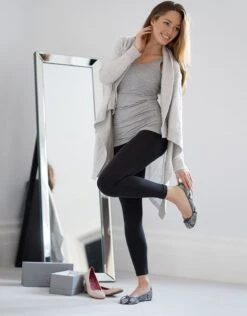 Seraphine Cardigan Grossesse Asymétrique - Gris Perle -Seraphine Denise CloudGrey V7 05