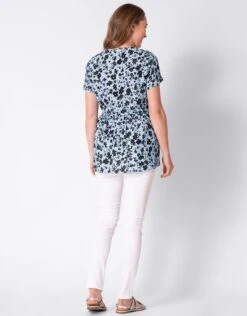 Seraphine Blouse Grossesse à Fleurs – Bleu -Seraphine Emery Blue V3 04