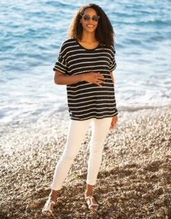 Seraphine T-shirt Ample De Grossesse à Allaitement à Rayures Bleu Marine Et Blanc -Seraphine Fergus NavyStripe 03 V1