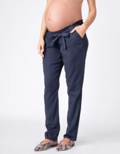 Seraphine Pantalon De Grossesse Chino En Mélange De Coton – Bleu Marine