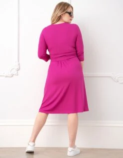 Seraphine Robe De Grossesse Curve Soulignée D’un Nœud Sur Le Devant, Rose Fuchsia -Seraphine Joelle Fuchsia 05 V2