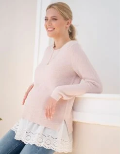 Seraphine Pull En Tricot Rose De Grossesse à Allaitement Avec Sous-chemise En Dentelle -Seraphine Kali Blush 03 V1