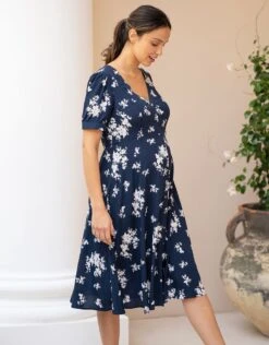 Seraphine Robe De Grossesse Et D'allaitement à Imprimé Fleuri Bleu Marine Et Blanc -Seraphine Lisanne Navy 05 V3