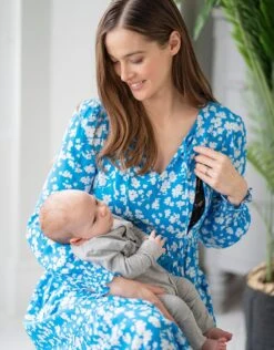 Seraphine Robe Grossesse Et Allaitement Mi-longue Bohème Bleue Et Blanche à Fleurs -Seraphine Margaux Blue 04 V5