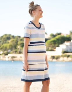 Seraphine Robe Grossesse à Allaitement En Tricot à Rayures Multiples -Seraphine Odelle Stripes 04 V2