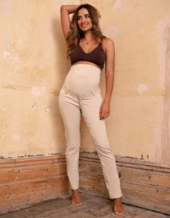 Seraphine Pantalon De Grossesse Chino Bandeau Taille Haute - Sable -Seraphine Olga Sand 04 V2