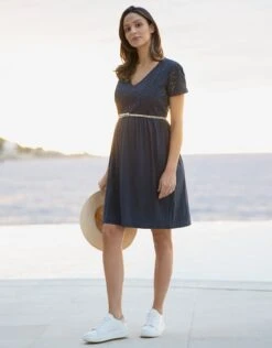 Seraphine Robe Grossesse Allaitement En Broderie Anglaise Bleu Marine -Seraphine Orla Navy 03 V1