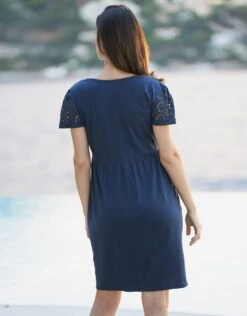 Seraphine Robe Grossesse Allaitement En Broderie Anglaise Bleu Marine -Seraphine Orla Navy 05 V1