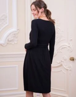 Seraphine Robe Grossesse Et Allaitement En Jersey Extensible – Noir 11 Seraphine Robe Grossesse Et Allaitement En Jersey Extensible – Noir -Seraphine Peachey LS Black 05 V1