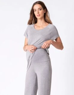 Seraphine Pyjama Grossesse Et Allaitement Haut Croisé – Gris -Seraphine Priyanka Grey 05