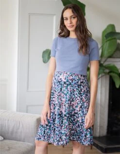 Seraphine Robe De Grossesse à Allaitement à Imprimé Floral Bleu Avec Haut