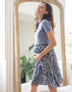 Seraphine Robe De Grossesse à Allaitement à Imprimé Floral Bleu Avec Haut -Seraphine Rosaline Blue 05 V3