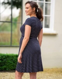 Seraphine Robe Grossesse Et Allaitement Manches Courtes – À Rayures -Seraphine Rowan NavyStripe V2 03