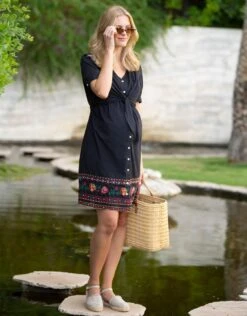 Seraphine Robe De Grossesse à Allaitement Brodée En Noir