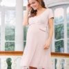 Seraphine Robe Grossesse Plissée à Manches Courtes – Rose -Seraphine Saphira Blush 01 V2
