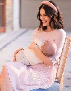 Seraphine Robe Grossesse Et Allaitement Plissée – Rose Poudré -Seraphine Sophian Blush 03 V3
