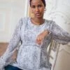Seraphine Blouse Grossesse Et Allaitement – Imprimé Serpent -Seraphine Talisa BlkPrnt 01 V1