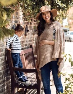 Seraphine Châle Grossesse Et Allaitement – Camel -Seraphine caleb camel 02